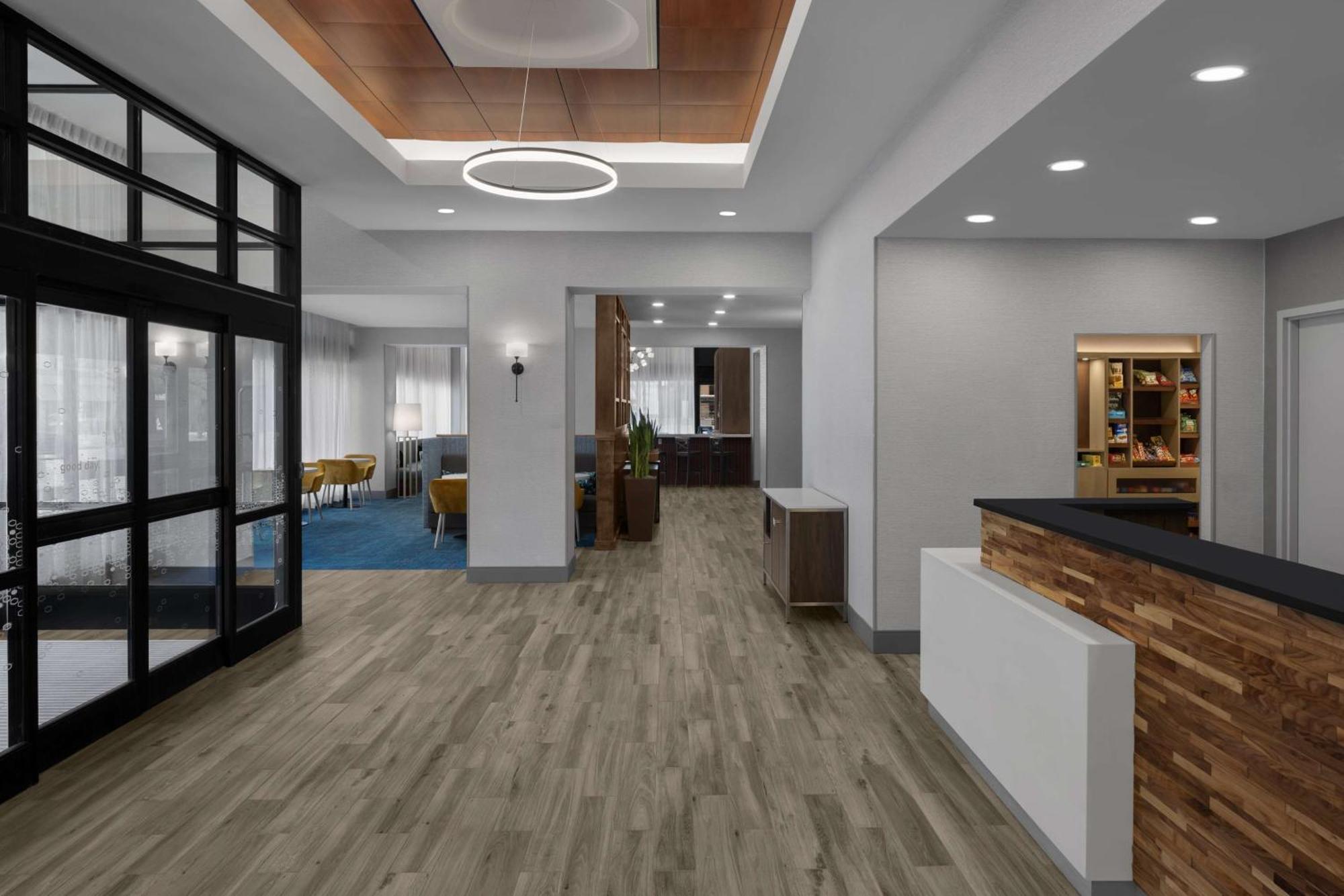 Hampton Inn Cleveland-Downtown Exterior photo
