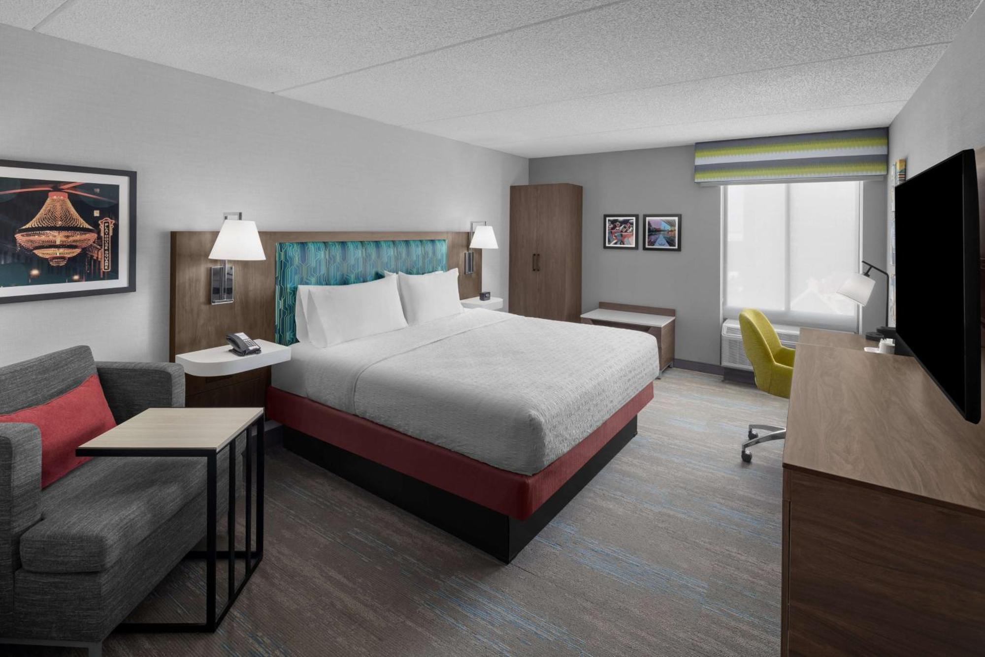 Hampton Inn Cleveland-Downtown Exterior photo