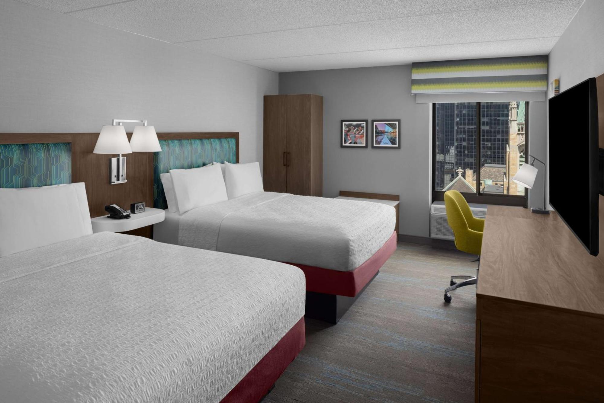 Hampton Inn Cleveland-Downtown Exterior photo